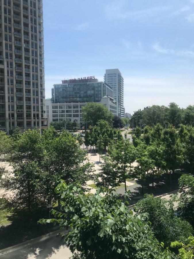 Executive 1 Bedroom Condo Sleeps 2 多伦多 外观 照片